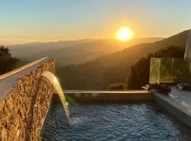 New quiet upscale air-conditioned villa T2 with heated pool & sea view