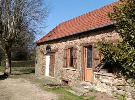 Maison en pierre au pays d'Uzerche