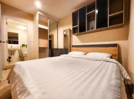 Comfy Plum West Gate Condo 1 Bedroom 1 Bathroom