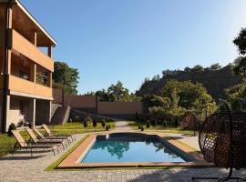 VILLAge GOGHT โรงแรมในGoghtʼ