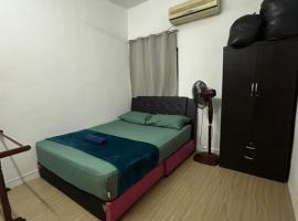 Budget Homestay nearby Pantai Hospital Airport Penang Bayan Lepas, Hotel in Bayan Lepas