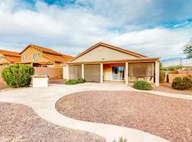 Modern Home w Patio & Mtn Views, Golf Nearby - 9 Mi to Tucson