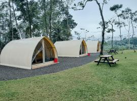 Kayi Glamping by HomiQ, Hotel in Kaliurang