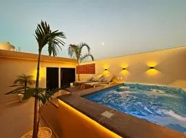 DEPARTAMENTO NUEVO DE LUJO CON ROOFTOP PRIVADO y JACUZZI