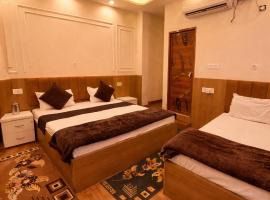Urban Diamond Palace - Near Ram Mandir, Hotel in Ayodhya