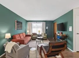 Bingo! Brick Ranch w/ King Beds & Lower Game Room