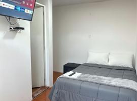 Monaco - Habitacion Mollendo、Inclánのホテル