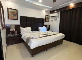 Sportsman beach hotel, hotel u gradu Kalangute
