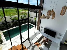 Surya Tropical Villa