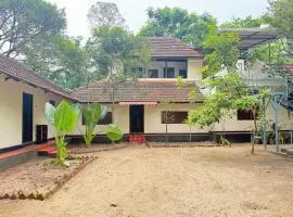 Leaves N' Spi-ces Heritage House