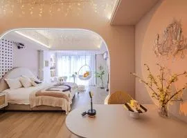 上海晶彩公寓Shanghai Jingcai B&B -Shanghai Jingcai Deluxe Room江桥万达广场 Jiangqiao Wanda Plaza虹桥机场Hongqiao Airport 国家会展中心National Exhibition and Convention Center