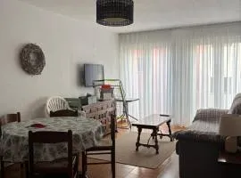 appartement EMPURIABRAVA à 150 Mêtres de la plage