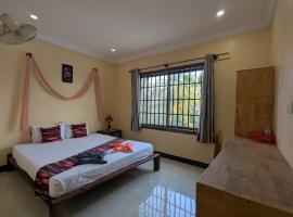 Blue Diamond Hostel: Battambang şehrinde bir otel