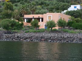 Casa Conti, hotel a Alicudi