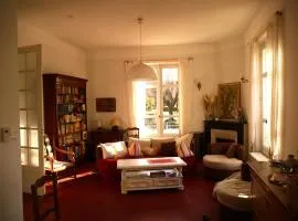 Chez Firmin- maison de ville et jardin