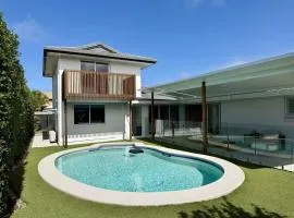 Mooloolaba Canal Retreat with Pool, Sleeps 12