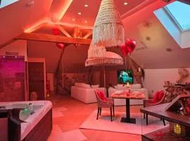 Romantic Love - So Lovely