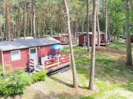 Strandhussiedlung Rügen - Bungalow Camping - 100 m bis zum Strand Urlaub für Paare, Familien oder als Gruppe, Hunde willkommen
