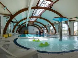 Mobile Home grand confort 4 à 6personnes au bord du lac de Biscarosse camping 4 étoiles