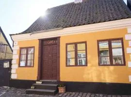 Historic Townhouse In The Heart Of Ærøskøbing
