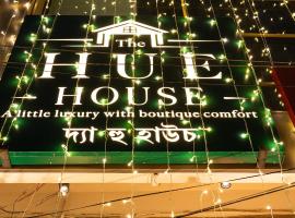 Sivasagar에 위치한 호텔 The Hue House