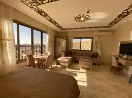 Petra La Rose