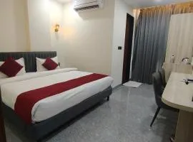 Hotel The Crown Prince