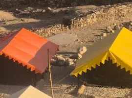 Hanyaa Hunterzz hunt the wild