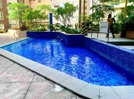 3BR Pioneer Condo, Boni Edsa MRT linked, with netflix2