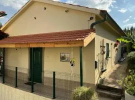 Manor Meeder