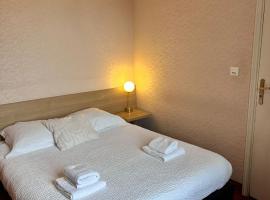 Logis Le Relais Imperial, hôtel à Saint-Vallier-de-Thiey
