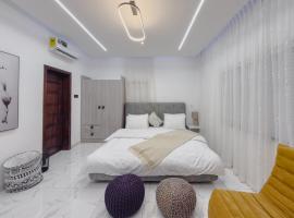 Serenity Suite, hotel en Accra