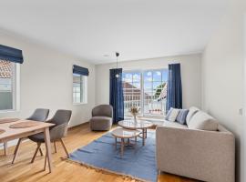 Ekenäs Havshotell Koster, hótel í Sydkoster