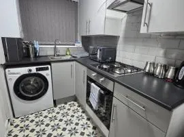 Lovely large 3 bedroom house Manchester