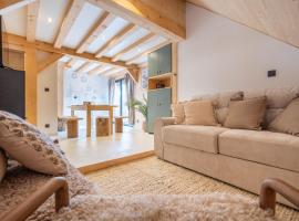 Chalet Cocooning avec SPA Les Granges de Thuy, hotel i Thônes