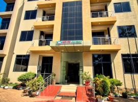 Snow View Residences, hótel í Msaranga