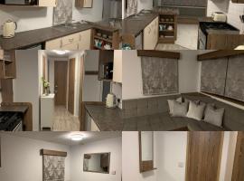 Presthaven sands 8 berth caravan Prestatyn North Wales Rhyl Talacre pool beach, Hotel in Talacre