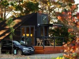 Exclusive luxury tiny home in an idyllic setting