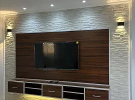 Luxueuse Villa avec Parking et Jardin