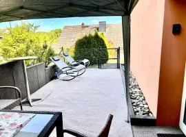 Ruhige Ferienwohnung Terrasse Taunusblick