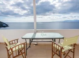 Blue View House 2 - Ysternia Bay - 2BR SeaFront