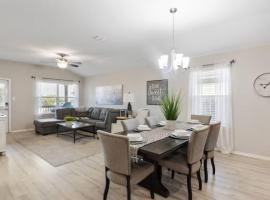 *new* BMT Family Haven - Home away from Home, hotel in San Antonio