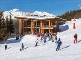 L'Aiguille Grive Chalets Hotel, hôtel à Arc 1800