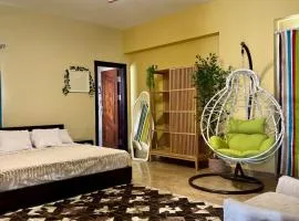 Yousrys Nest Cozy Rooftop Studio