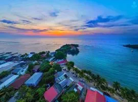 West End Carlitos' Wave Inn