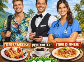 Miami International Hostel - Late Check in OK! -Free Breakfast DIY Waffles- Free Dinner - Best Price - No Mix - Dorms Airport Downtown Wynwood, hotel i Miami