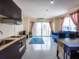 Amazing 2 bedrooms, near MRT Ratchada, Bangkok