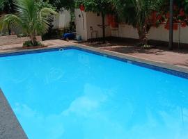 Recanto da Paz 2KF, hotel a Senador Canedo
