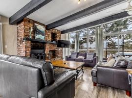 Mountain View-Backyard-Air-Conditioning-BBQ-15mins walk Blue Mountain Village, Hotel in Blue Mountains