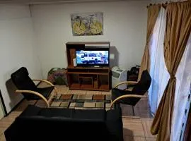 Alojamiento san Francisco de Asis -Casa equipada con estacionamiento 2 dormitorios 2 baños